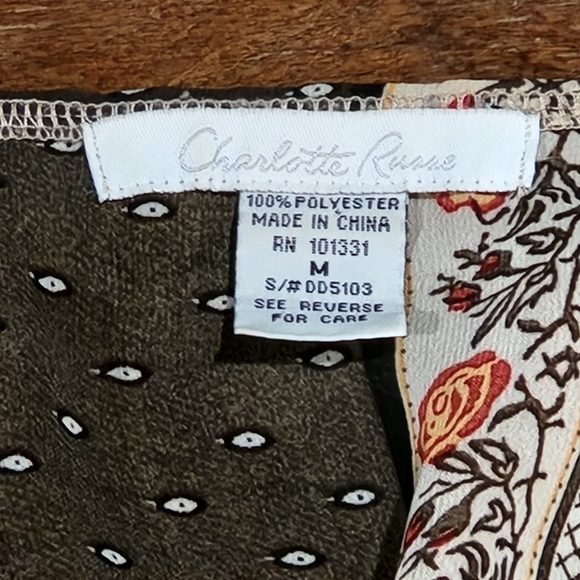 Vintage Charlotte Russe Flutter Sleeve Geometric Flowy V Neck Blouse Size M - Picture 6 of 7